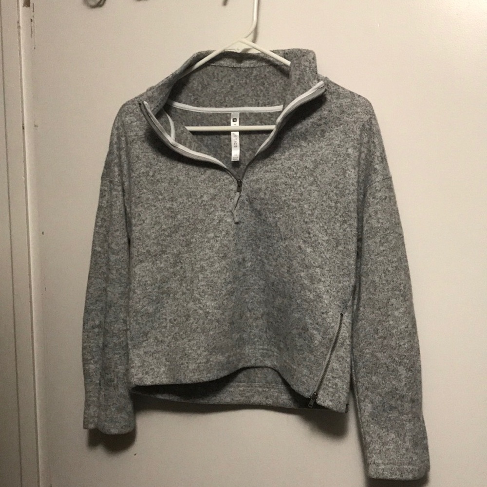 Fabletics 1/4 zip sweater